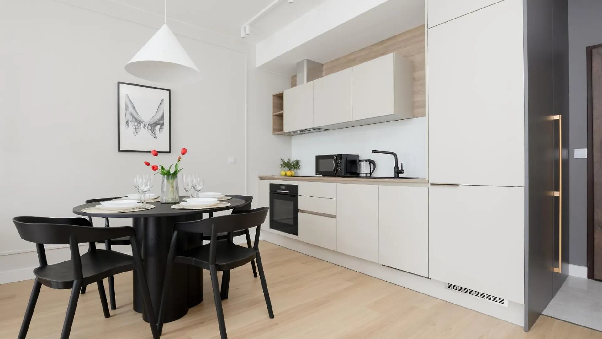 Luxurious Apartments In Warsaw With Sauna And Gym By Renters Prestige