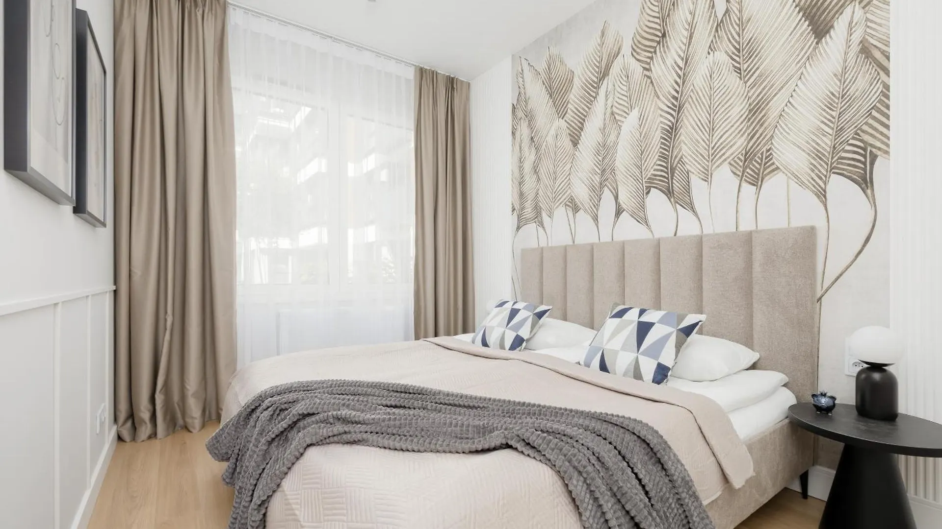 Luxurious Apartments In Warsaw With Sauna And Gym By Renters Prestige