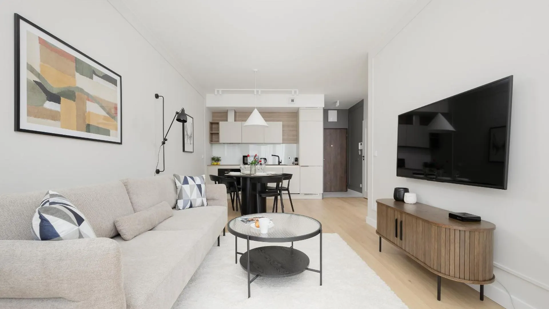 Luxurious Apartments In Warsaw With Sauna And Gym By Renters Prestige