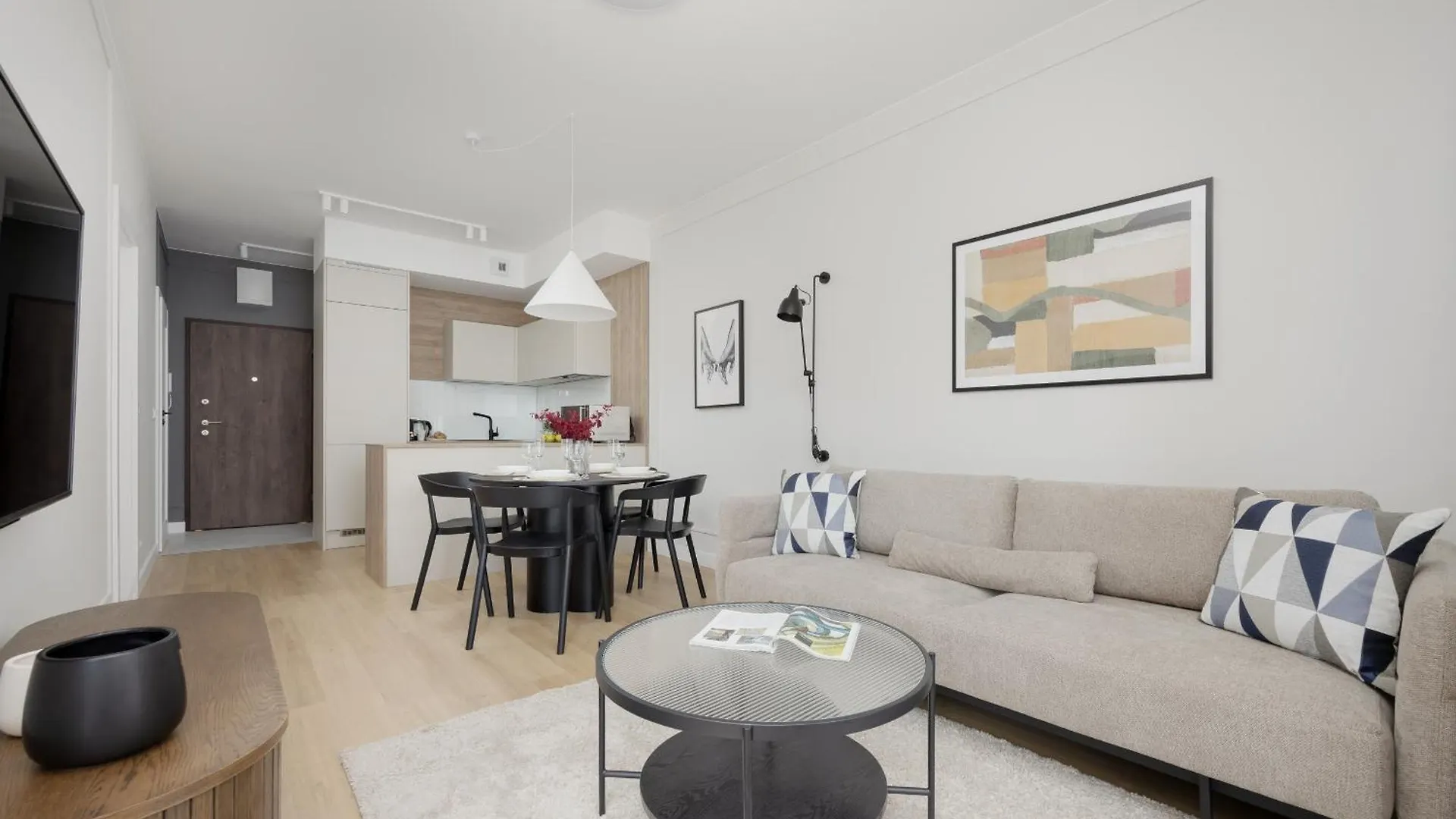 Luxurious Apartments In Warsaw With Sauna And Gym By Renters Prestige
