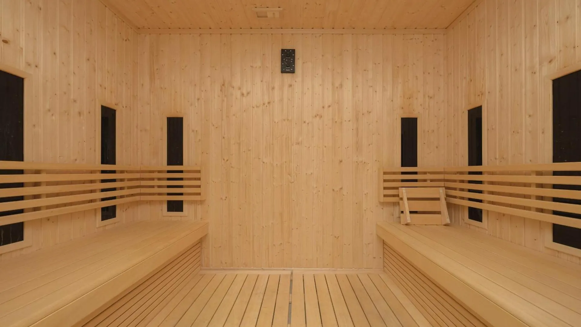Luxurious Apartments In Warsaw With Sauna And Gym By Renters Prestige
